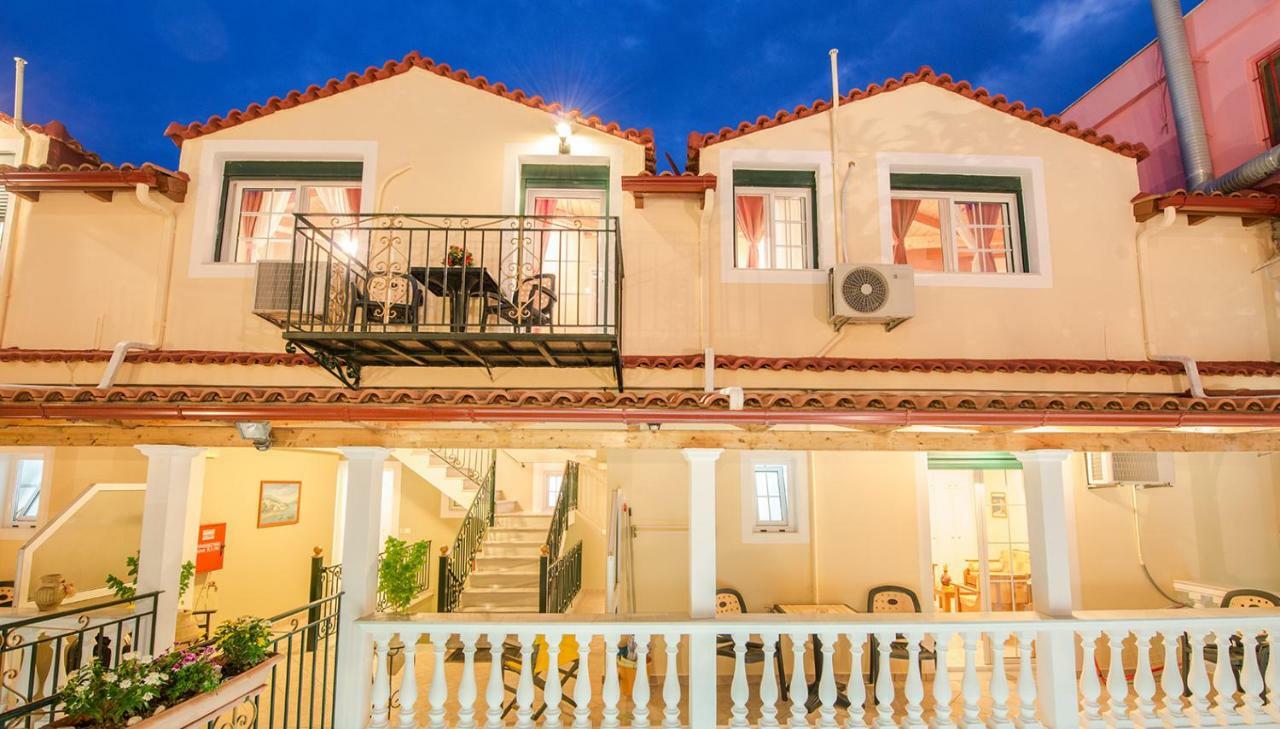 Andretina Sea View Apartments チィリヴィ エクステリア 写真